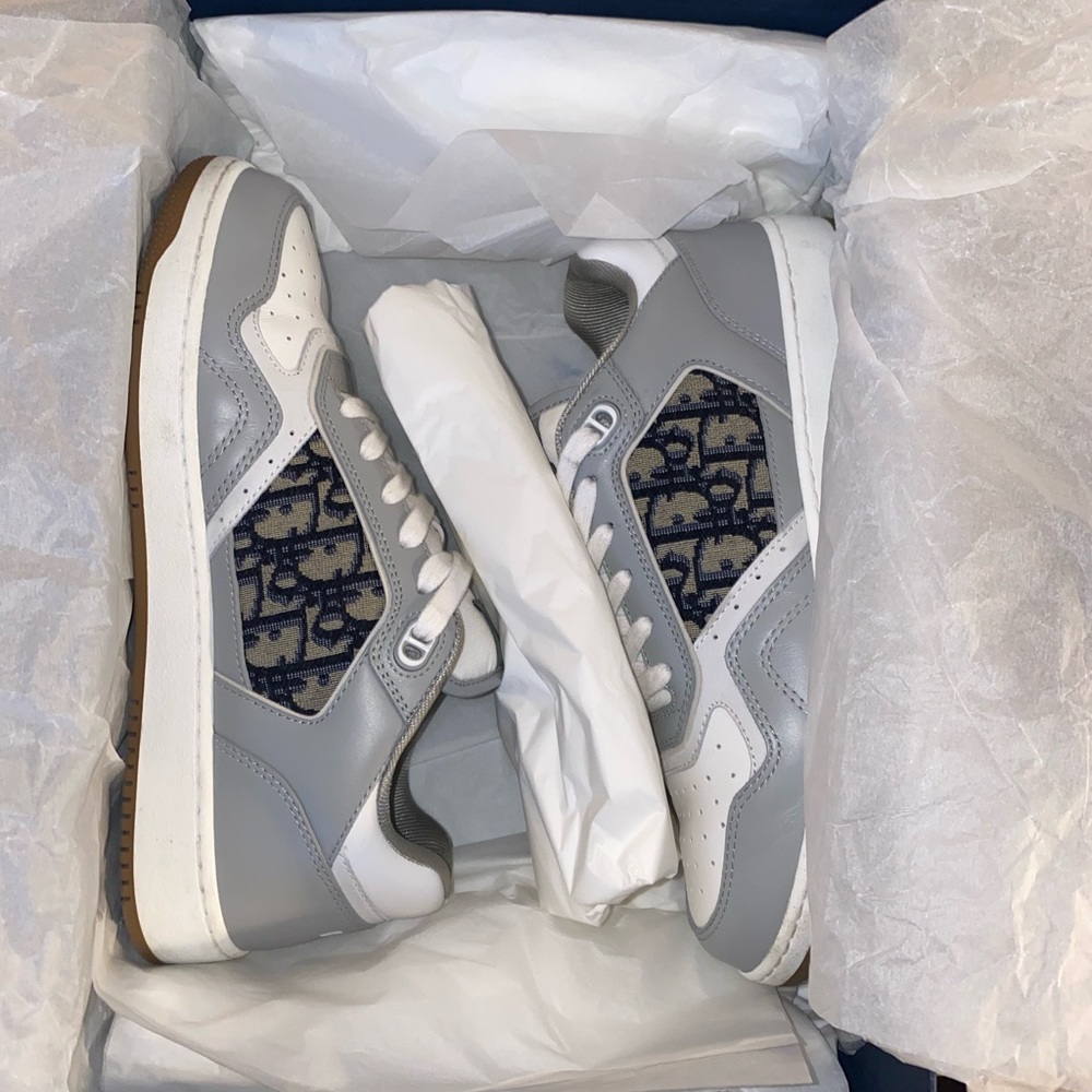 Dior b27